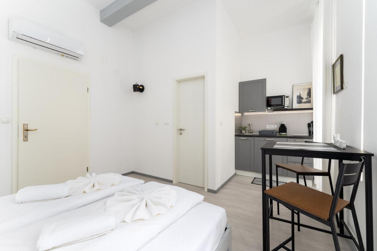 Centar Apartments Рийека Екстериор снимка